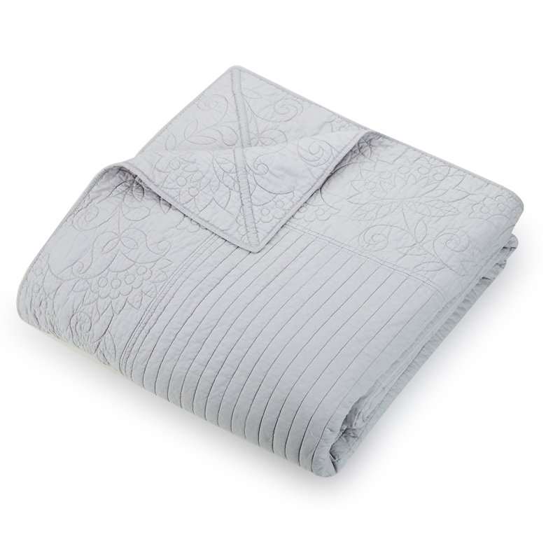 Vera Bradley 100 Cotton Farmhouse / Country Coverlet / Bedspread Wayfair